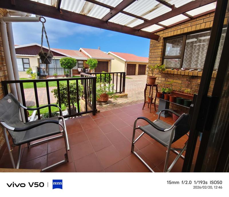 2 Bedroom Property for Sale in Hartenbos Western Cape